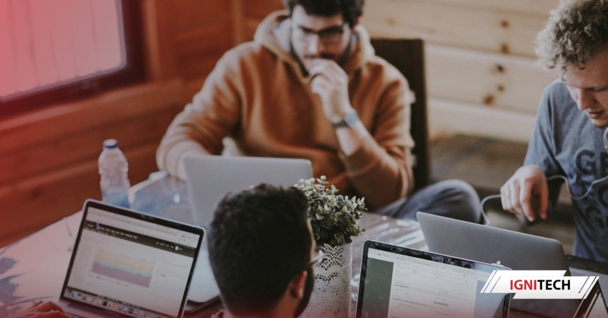 Bei der Wahl eines strategischen Partners für Ihr Online-Marketing kommt es darauf an, dass er zu Ihrer Vision und Ihren langfristigen Zielen passt: gewünschte Ergebnisse vorab klar festlegen, Referenzen und Erfahrung der Agentur prüfen und in einem persönlichen Gespräch Details und Erwartungen klären, um Missverständnisse zu vermeiden.